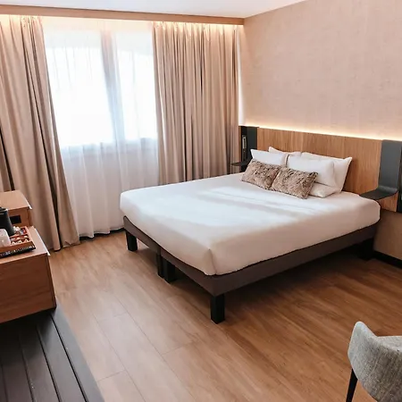 Hotel Novotel 4*