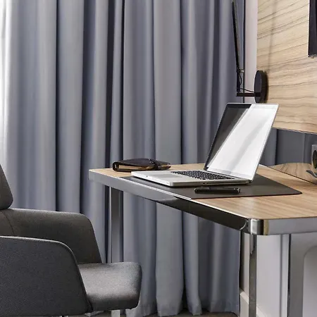 Novotel 4*